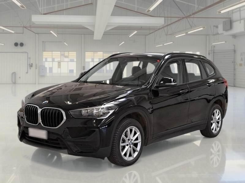 BMW X1            (F48)
