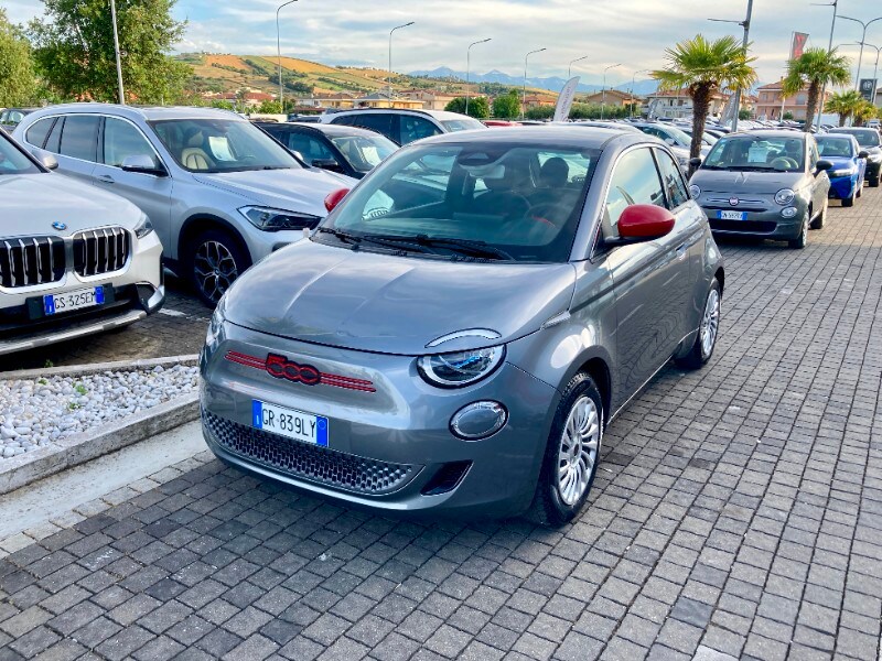FIAT 500 (2020-->)