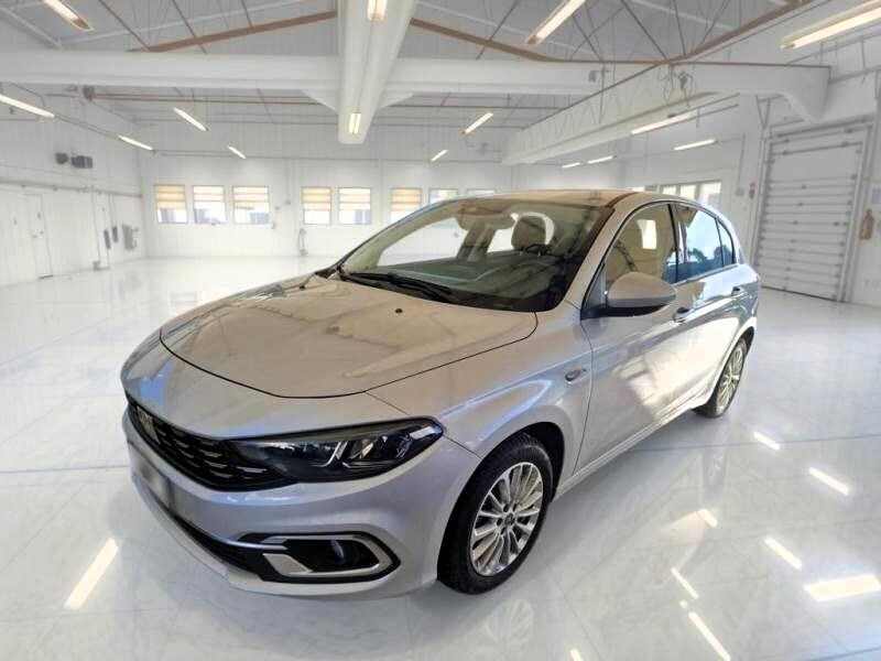FIAT Tipo (2015-->)