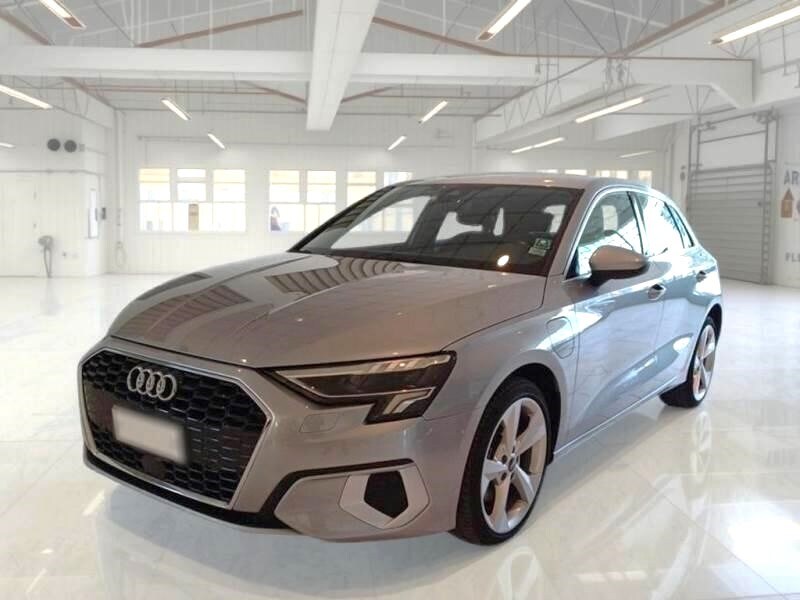 AUDI A3 4ª serie