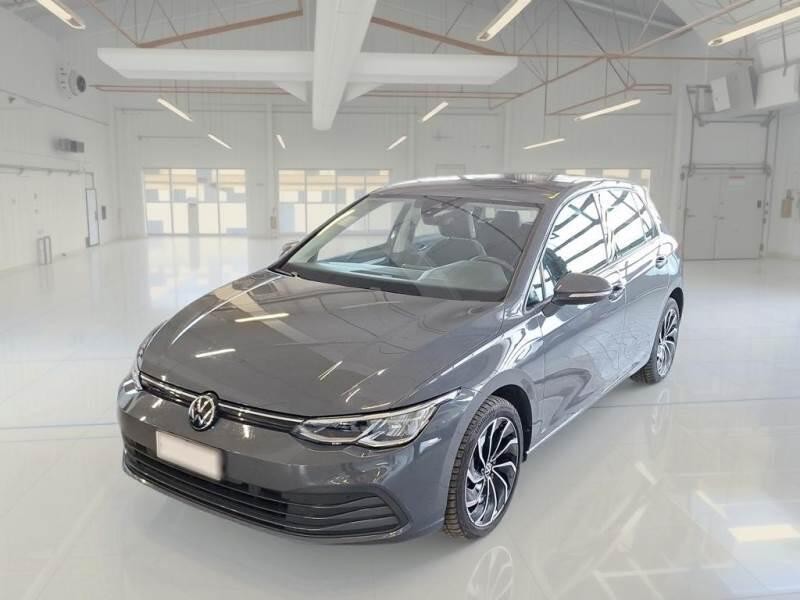 VOLKSWAGEN Golf 8ª serie